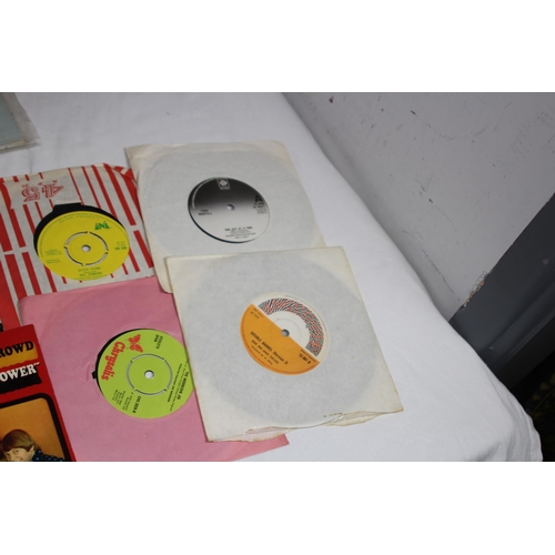 385 - LARGE QUANTITY OF 7 INCH SINGLES