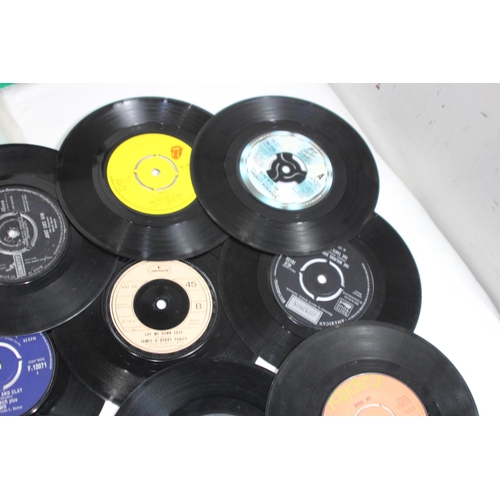 385 - LARGE QUANTITY OF 7 INCH SINGLES