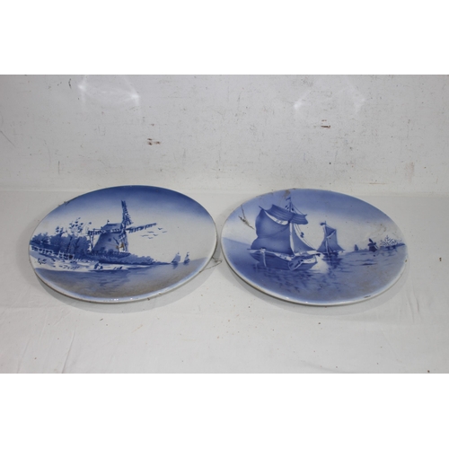 304 - QUANTITY OF BLUE AND WHITE CHINA