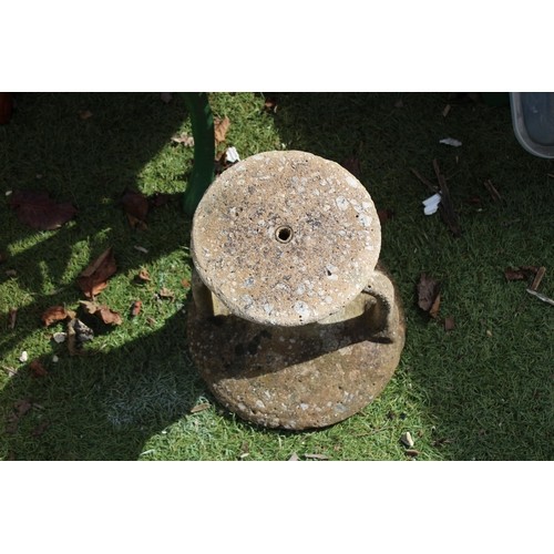 155 - VINTAGE STONE PLINTH 
27CM