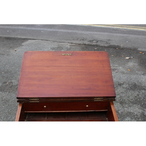 31 - VINTAGE DAVENPORT DESK
55 X 55 X 77CM