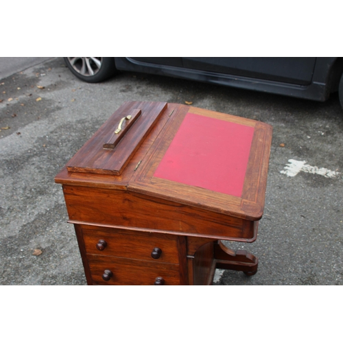 31 - VINTAGE DAVENPORT DESK
55 X 55 X 77CM