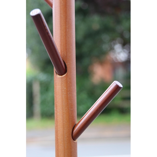 87 - RETRO HAT STAND
180CM