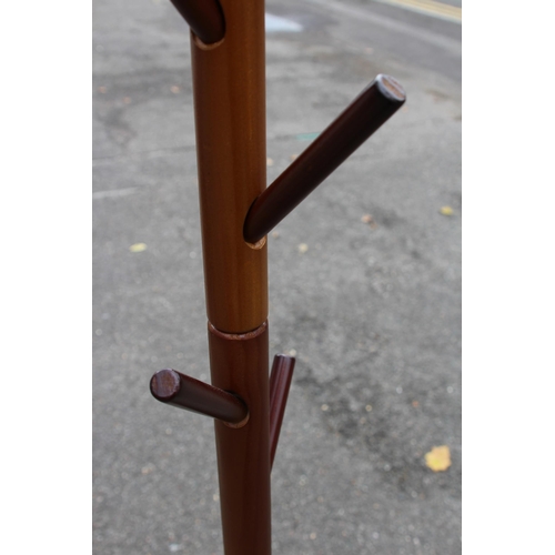 87 - RETRO HAT STAND
180CM