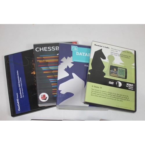 431 - LARGE COLLECTION OF CHESS DVDS AND SOFTWEAR