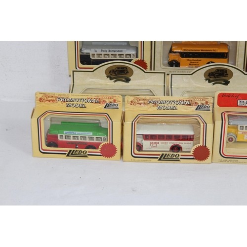 727 - 30 BOXED DIE CAST BUSES