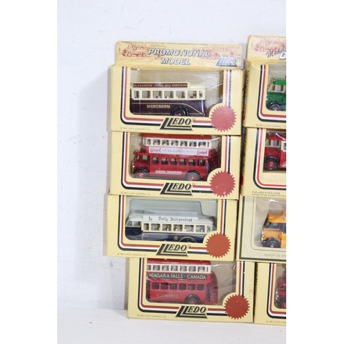 727 - 30 BOXED DIE CAST BUSES