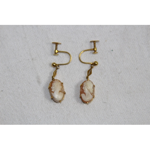 1194 - VINTAGE 9CT GOLD CAMEO EARRINGS - 2.97G