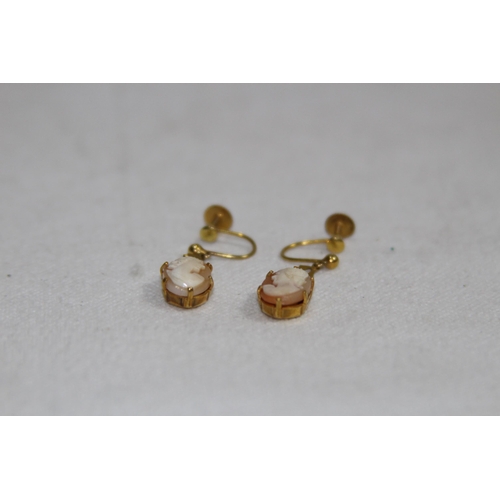 1194 - VINTAGE 9CT GOLD CAMEO EARRINGS - 2.97G