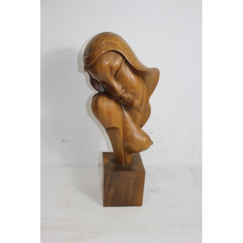 1037 - ABSTRACT WOODEN FIGURE OF A LADY
54CM