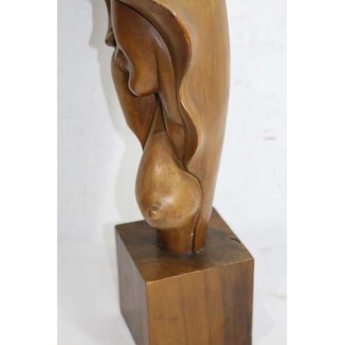 1037 - ABSTRACT WOODEN FIGURE OF A LADY
54CM