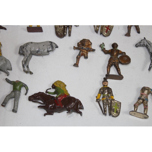 712 - LARGE QUANTITY OF LEAD FIGURES