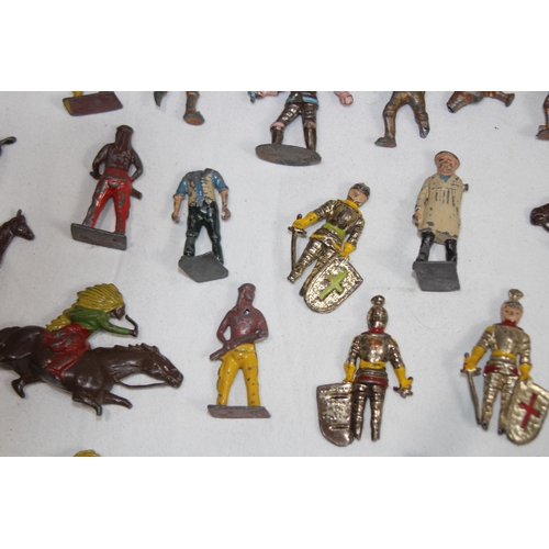 712 - LARGE QUANTITY OF LEAD FIGURES