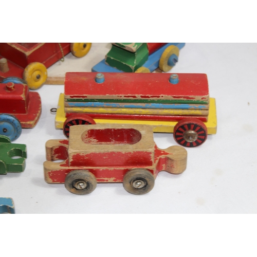 716 - QUANTITY OF VINTAGE RAILWAY ACCESSORIES