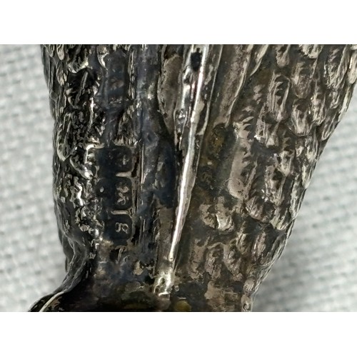 1088 - NOVELTY EDWARDIAN OWL FORM SILVER HANDLED SHOE HORN - CRISFORD AND NORRIS - BIRMINGHAM 1906