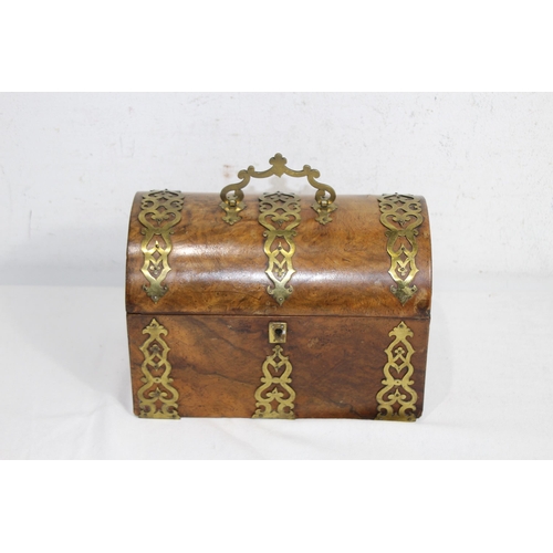 480 - BRASS INLAID BURR WALNUT DOME TOPPED STATIONARY BOX
23 X 23CM