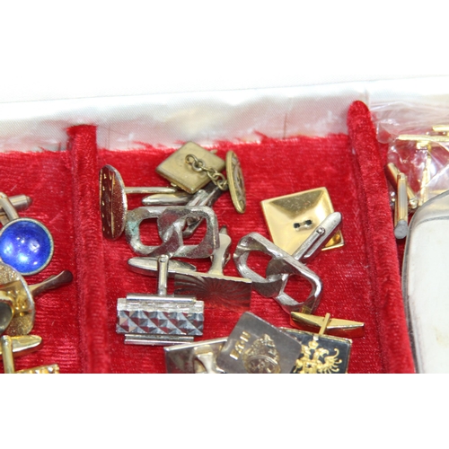 481 - LARGE QUANTITY OF COSTUME JEWELLERY INCLUDING CUFFLINKS