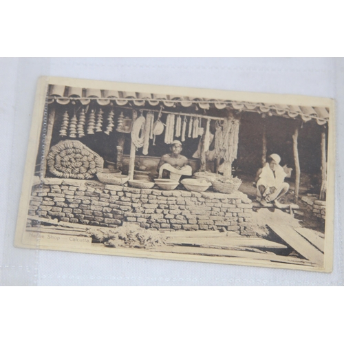 486 - COLLECTION OF EARLY 20TH CENTURY POSTCARD DEPICTING SCENES OF INDIA