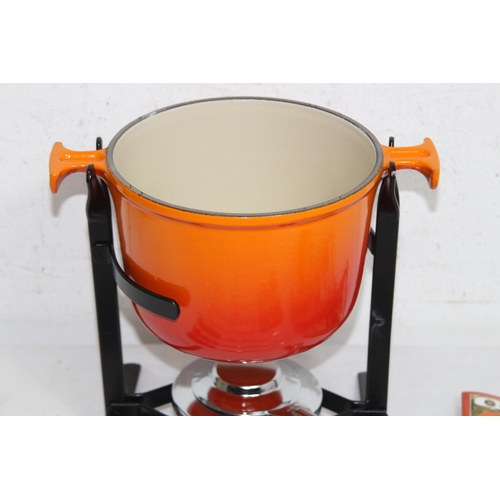 493 - BOXED LE CREUSET FONDUE SET