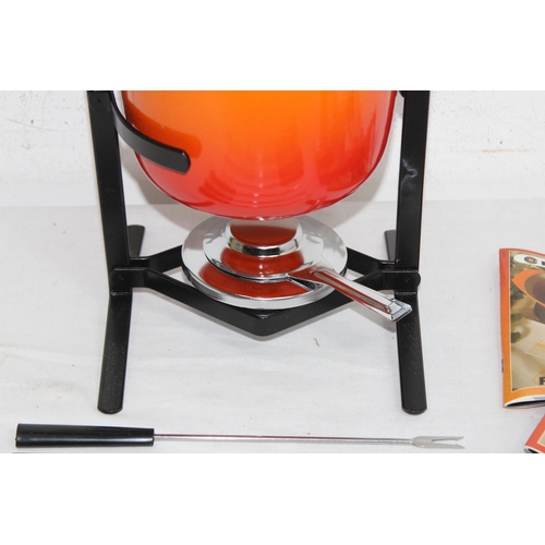 493 - BOXED LE CREUSET FONDUE SET