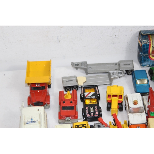 733 - LARGE QUANTITY OF MATCH BOX DIE CAST CARS