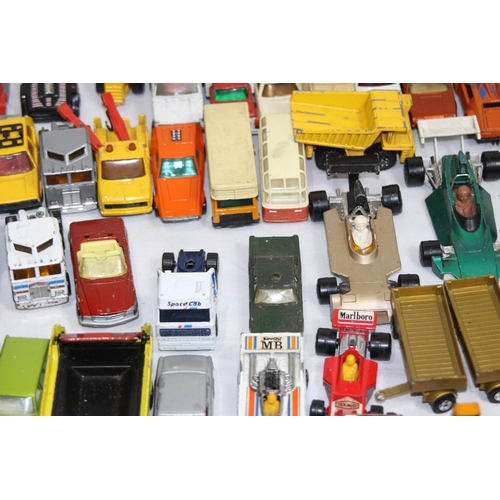 733 - LARGE QUANTITY OF MATCH BOX DIE CAST CARS