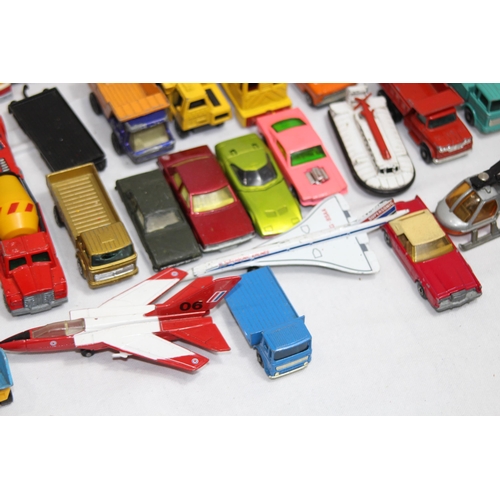 733 - LARGE QUANTITY OF MATCH BOX DIE CAST CARS