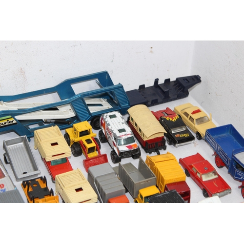 733 - LARGE QUANTITY OF MATCH BOX DIE CAST CARS