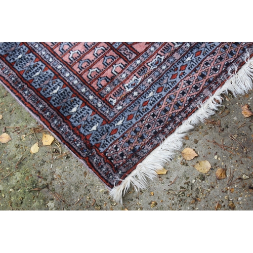 256 - VINTAGE MIDDLE EASTERN RUNNER RUG
160 X 65CM