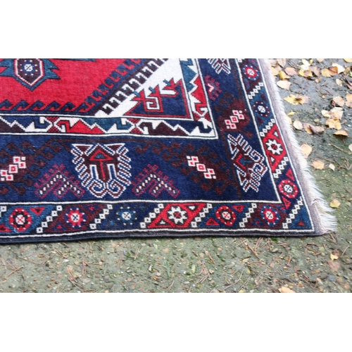 258 - VINTAGE TURKISH RUG
210 X 120CM