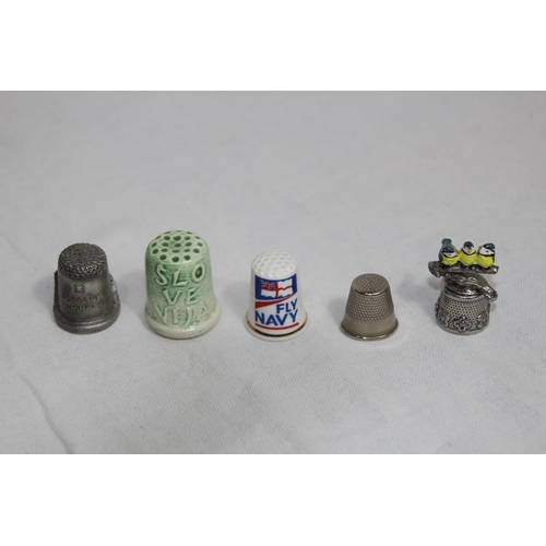 332 - LARGE COLLECTION OF THIMBLES