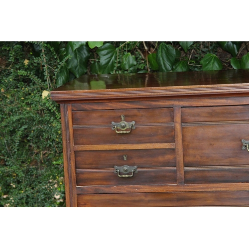 41 - ANTIQUE CHEST OF DRAWERS 
121 X 55 X 121CM