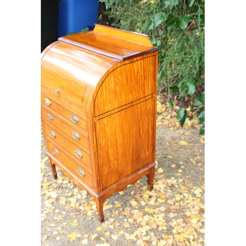 43 - ANTIQUE BUREAU 
59 X 46 X 98CM