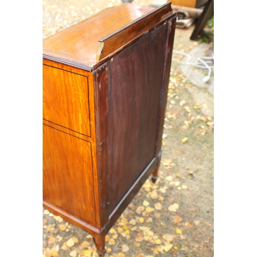 43 - ANTIQUE BUREAU 
59 X 46 X 98CM