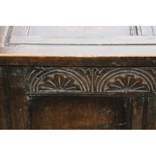 44 - ANTIQUE OAK COFFER
109 X 50 X 57CM