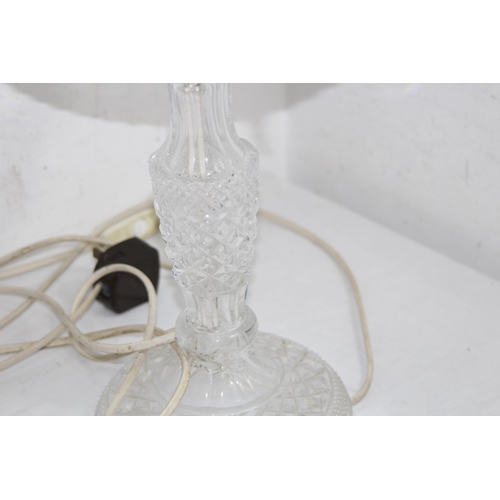 238 - VINTAGE GLASS TABLE LAMP