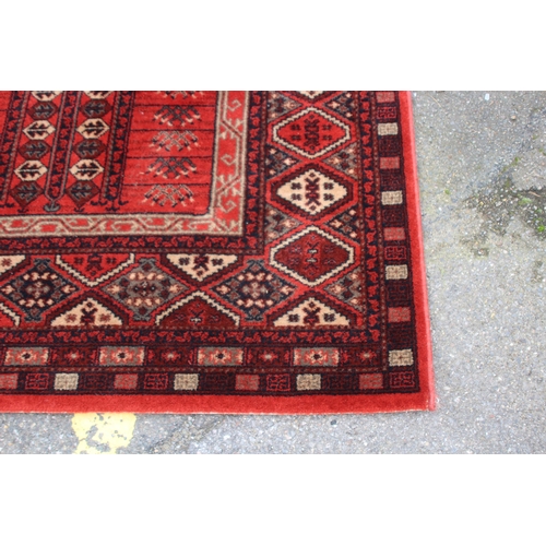 262 - MIDDLE EASTERN RUG
192 X 136CM