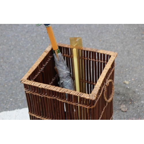 529 - VINTAGE WICKER UMBRELLA STAND AND JARDINIERE
30 X 70CM