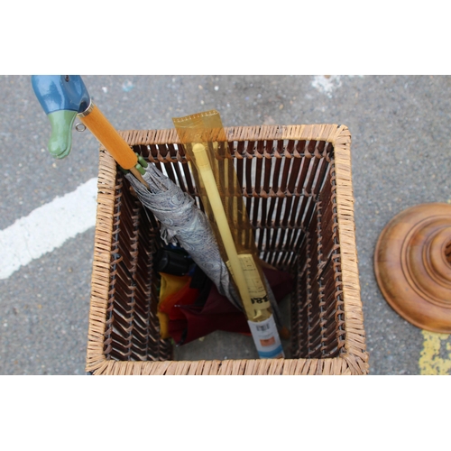 529 - VINTAGE WICKER UMBRELLA STAND AND JARDINIERE
30 X 70CM