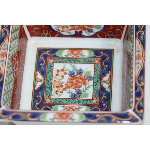 334 - LAZY SUSAN WITH ORIENTAL HORDERVES DISH
40CM