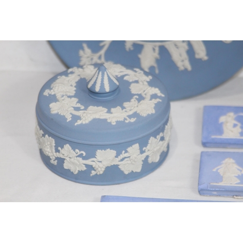 342 - QUANTITY OF WEDGWOOD
23CM