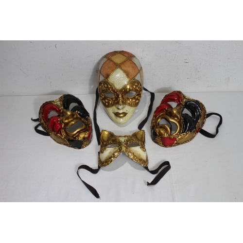 511 - QUANTITY OF MASQUERADE MASKS - HANDMADE IN VENICE 
26CM