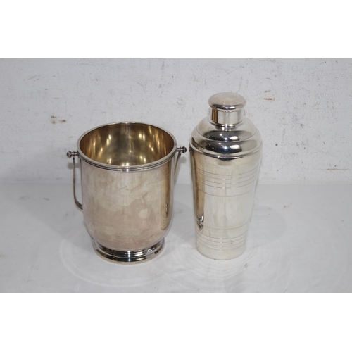 516 - ART DECO COCKTAIL SHAKER AND ICE BUCKET BY APOLLO