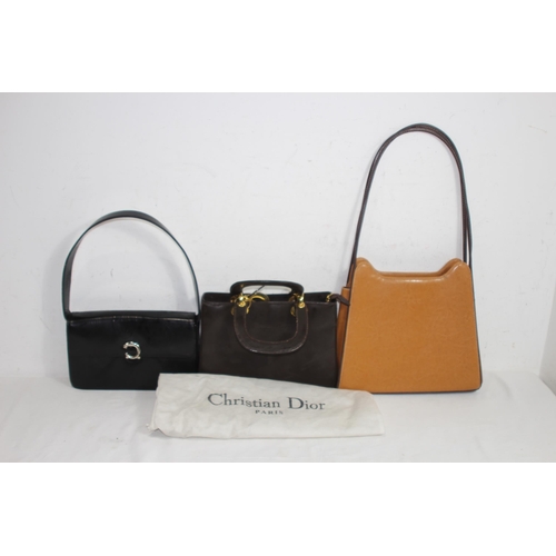 522 - 3 X DESIGNER STYLE HANDBAGS