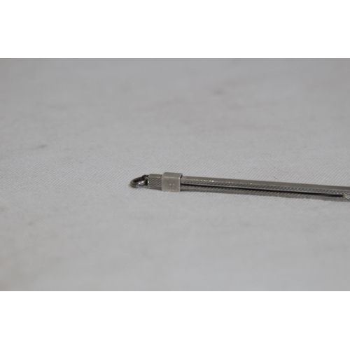 1151 - CHAMPAGNE SILVER SWIVAL STICK OF SQUARE FORM WITH ENGINE TURNED FINISH BY SJR LONDON