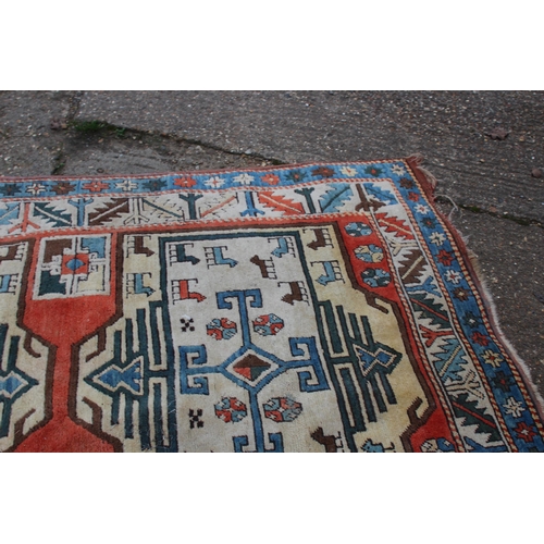 267 - VINTAGE MIDDLE EASTERN RUG
140 X 111CM