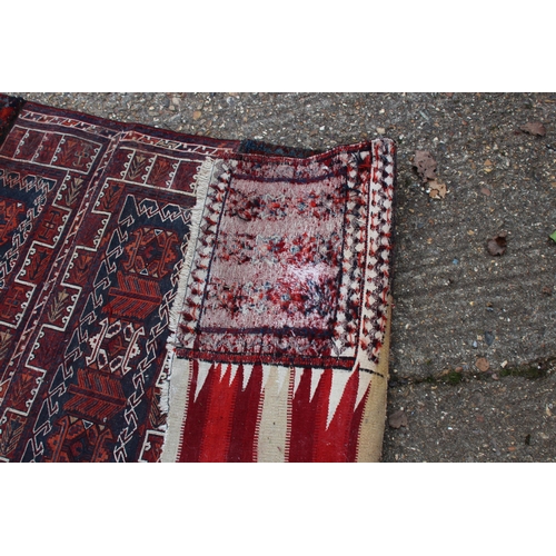 269 - VINTAGE MIDDLE EASTERN RUG
208 X 103CM