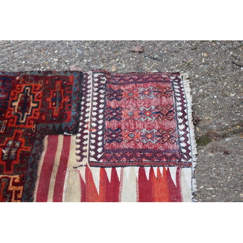 269 - VINTAGE MIDDLE EASTERN RUG
208 X 103CM