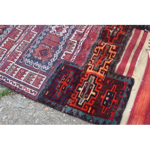 269 - VINTAGE MIDDLE EASTERN RUG
208 X 103CM