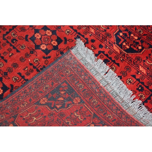 271 - VINTAGE MIDDLE EASTERN RUG
158 X 100CM